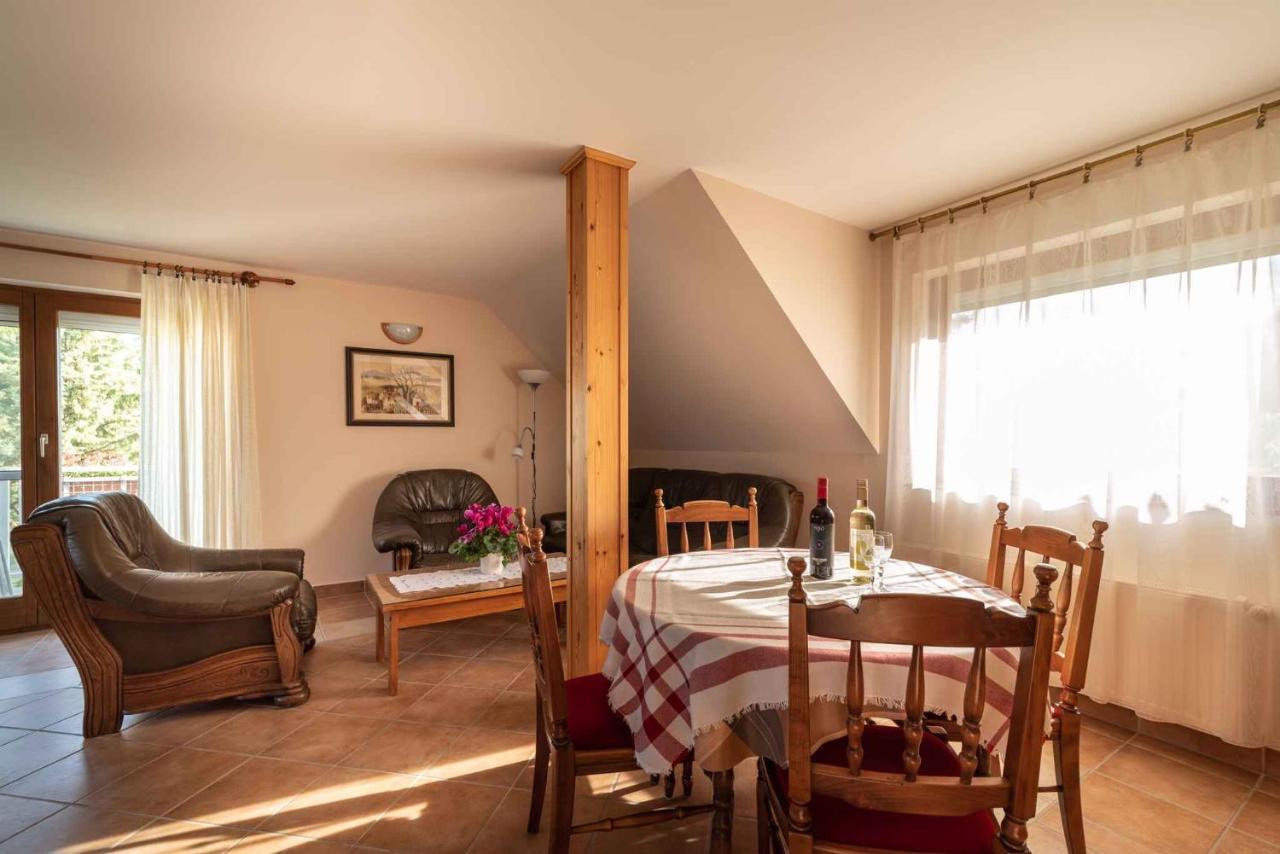 Apartment In Keszthely/Balaton 19020 Εξωτερικό φωτογραφία